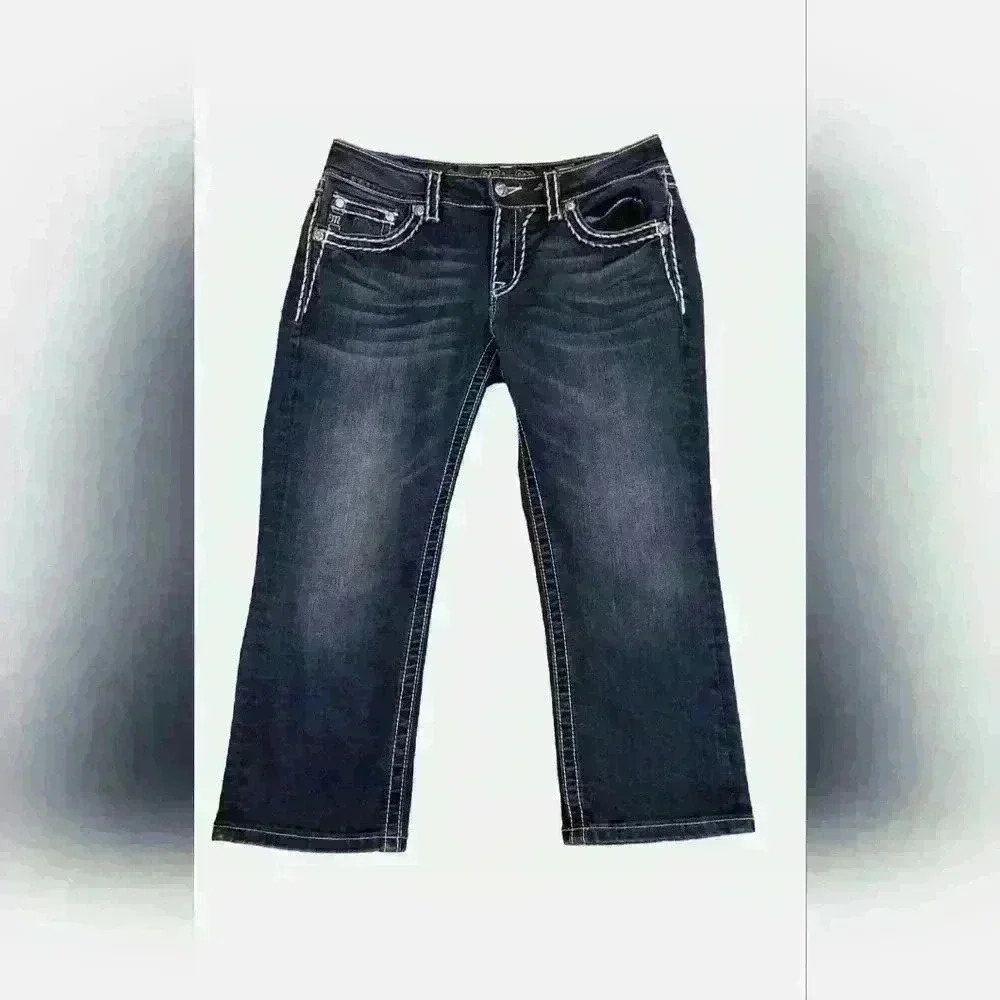 Miss Me Size 30 Signature Capris